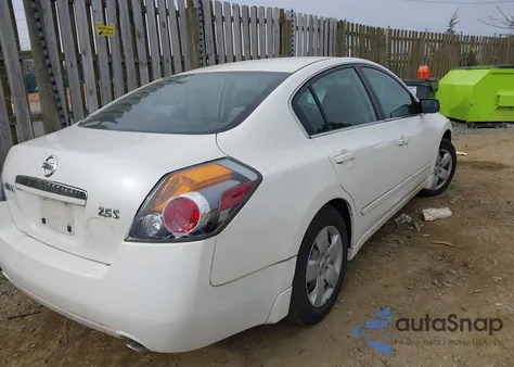 2008 Nissan Altima 2.5 S from USA, damaged, VIN 1N4AL21E38C143218